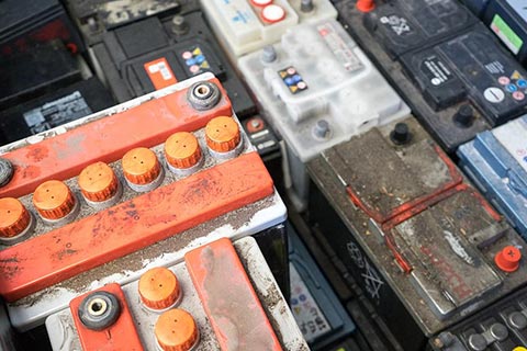 ㊣深州前磨头收废弃汽车电池☯锂电池回收价钱☯旧电池回收价格